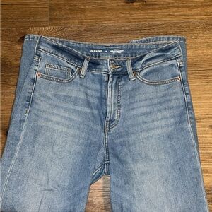 Old Navy Women’s Straight Denim Jeans